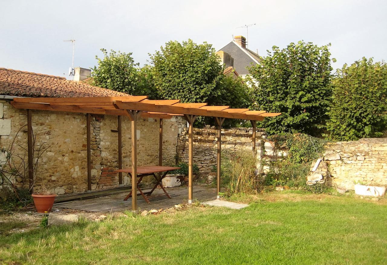 Chambre D'Hotes Oiron, Deux Sevres - Not Near Taize, Burgundy Bed & Breakfast Dış mekan fotoğraf